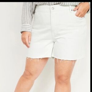 Old Navy NWT Summer Casual white denim shorts size 18